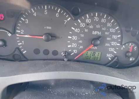 2005 Ford Focus Zxw z USA, uszkodzony, nr VIN 1FAFP36N75W267320